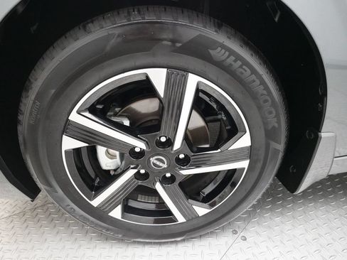 Used 2025 Nissan Sentra SV w/ All-Weather Package FWD image 24