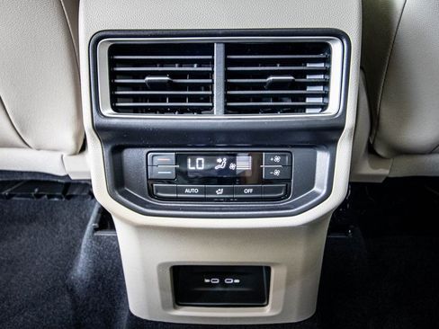 New 2026 Volkswagen Atlas SE AWD/4WD image 47