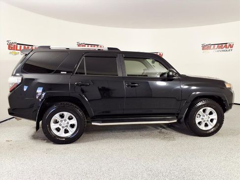 Used 2020 Toyota 4Runner SR5 image 8