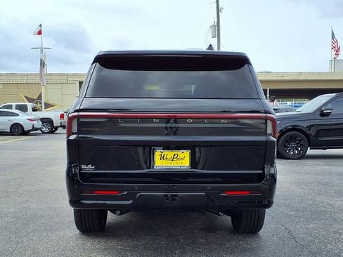 New 2026 Lincoln Navigator L Black Label AWD/4WD image 5