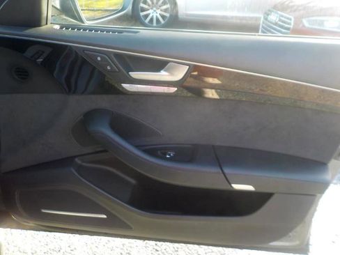 Used 2017 Audi A8 L 3.0T w/ Executive Package image 47