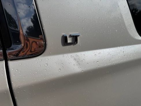 Used 2016 Chevrolet Suburban LT AWD/4WD image 9