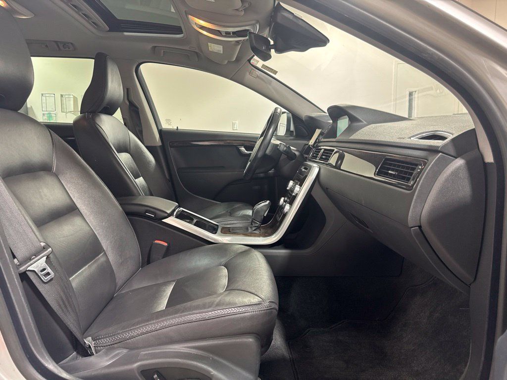 Used 2015 Volvo XC70 3.2 Premier AWD/4WD image 28