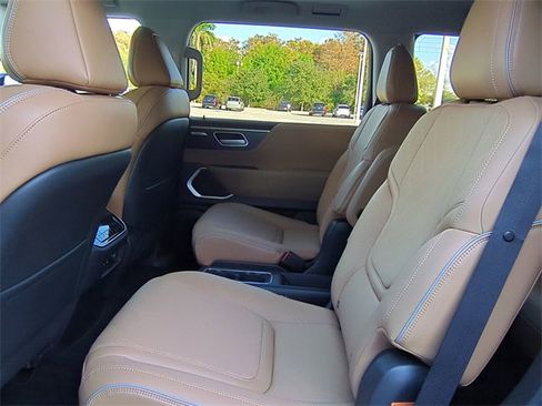 New 2026 INFINITI QX80 Luxe w/ Cargo Package image 14