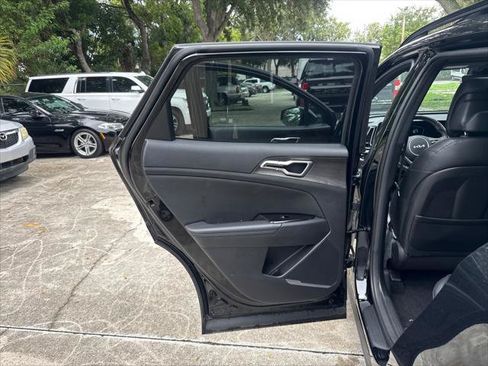 Used 2023 Kia Sportage X-Line w/ X-Line Premium Package AWD/4WD image 21