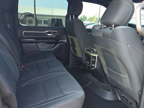 Used 2019 RAM 1500 Big Horn AWD/4WD image 16