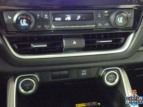 Certified 2024 Toyota Grand Highlander AWD Hybrid image 21