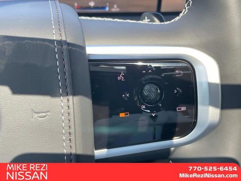 New 2025 Nissan Armada Platinum Reserve image 16