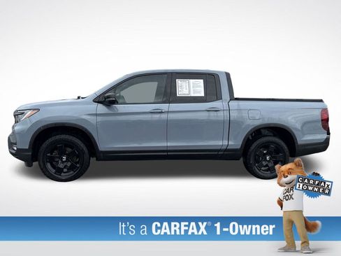 Used 2025 Honda Ridgeline Black Edition image 2