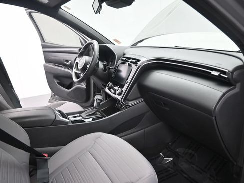 Used 2022 Hyundai Santa Cruz SEL FWD image 18