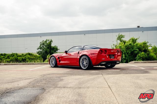 Used 2009 Chevrolet Corvette ZR1 w/ Preferred Equipment Group RWD image 62