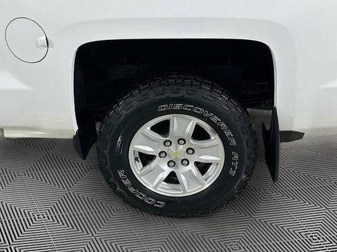 Used 2015 Chevrolet Silverado 1500 LT w/ LT Convenience Package image 28
