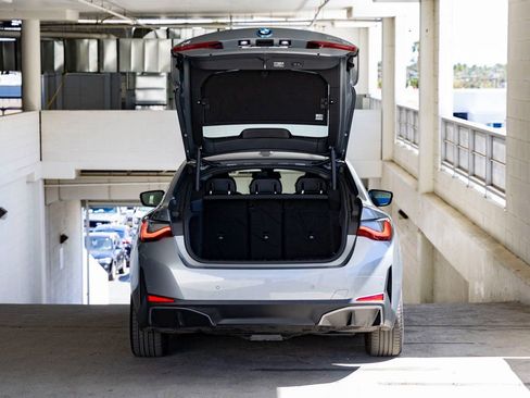 Certified 2025 BMW i4 eDrive40 image 22