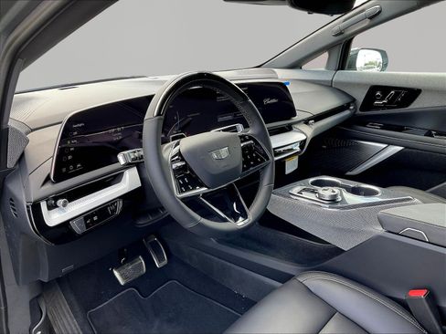 New 2026 Cadillac Optiq Luxury 1 AWD/4WD image 18