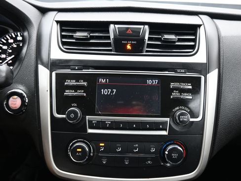 Used 2017 Nissan Altima 2.5 S w/ Power Driver Seat Package image 16