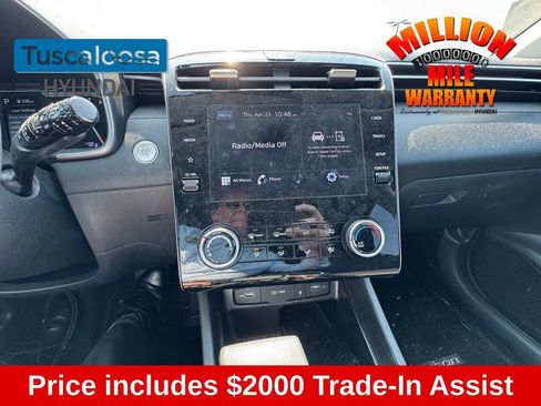 Used 2023 Hyundai Tucson SEL FWD image 14