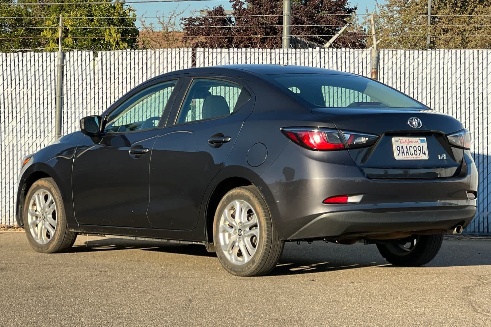 Certified 2018 Toyota Yaris iA FWD image 5