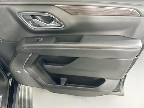 Used 2021 Chevrolet Tahoe LT RWD image 32