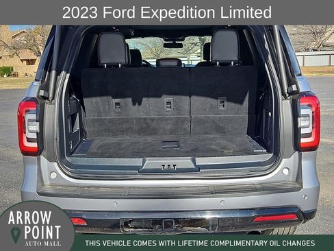 Used 2023 Ford Expedition Limited image 17