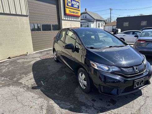 Used 2016 Honda Fit LX image 3