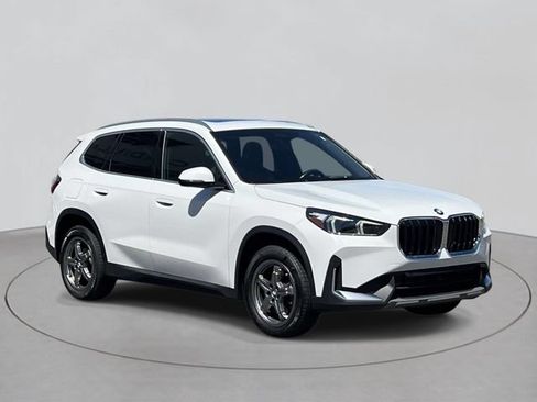 Used 2023 BMW X1 xDrive28i AWD/4WD image 6
