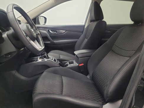 Used 2018 Nissan Rogue SV AWD/4WD image 17
