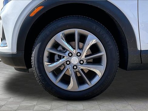 Used 2021 Buick Encore GX Essence w/ Experience Buick Package AWD/4WD image 9