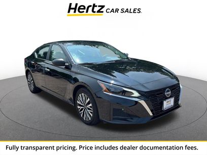 Used 2025 Nissan Altima 2.5 SV