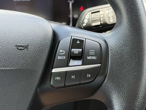 Used 2025 Ford Escape Active AWD/4WD image 12