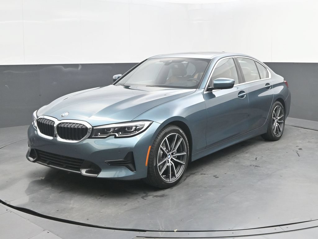 Used 2021 BMW 330i Sedan w/ Premium Package RWD image 1