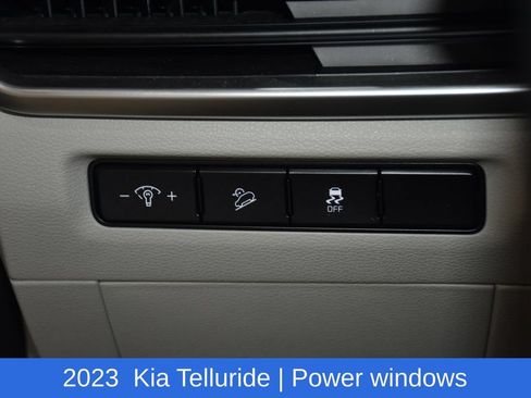 Used 2023 Kia Telluride S w/ S Sunroof Package AWD/4WD image 11