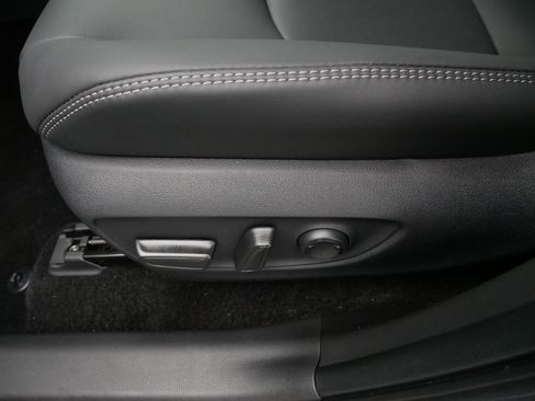 Certified 2025 Toyota RAV4 XLE Premium image 20