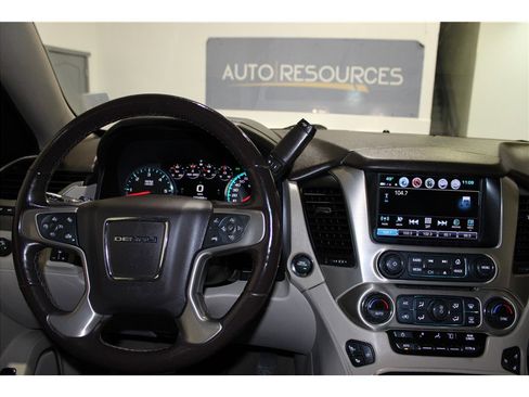 Used 2018 GMC Yukon XL Denali w/ Denali Ultimate Package image 39