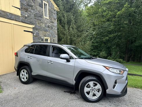 Used 2020 Toyota RAV4 XLE w/ Convenience Package AWD/4WD image 87