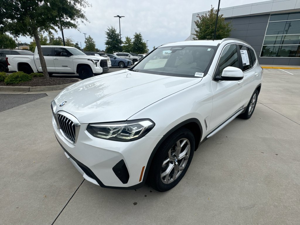 Used 2024 BMW X3 sDrive30i w/ Premium Package w/ZPA RWD image 5