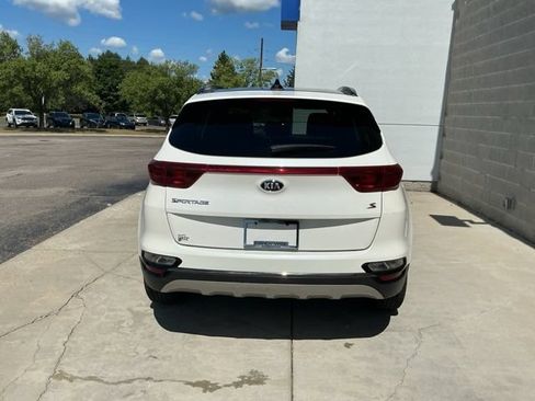 Used 2020 Kia Sportage S w/ S Sunroof Package AWD/4WD image 11