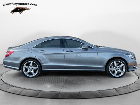 Used 2014 Mercedes-Benz CLS 550 4MATIC image 2