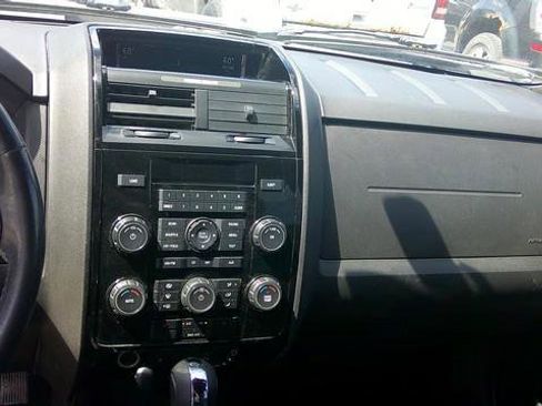 Used 2008 Ford Escape Limited image 7