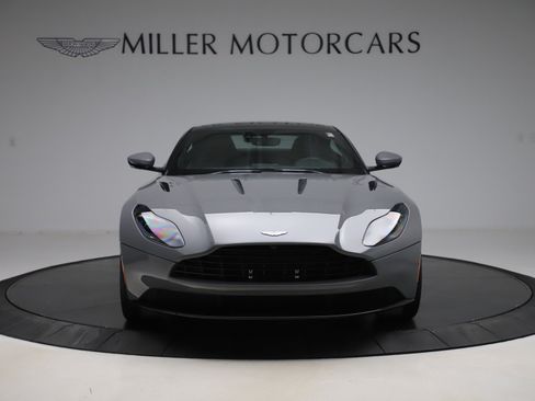 Used 2020 Aston Martin DB11 AMR RWD image 14