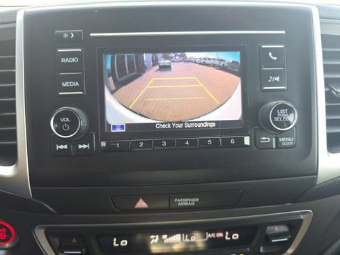 Used 2019 Honda Ridgeline Sport image 23