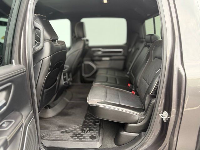Used 2023 RAM 1500 Laramie AWD/4WD image 23