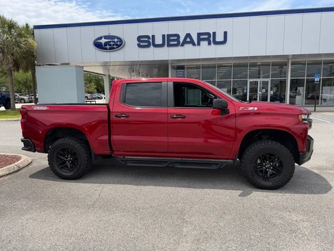 Used 2022 Chevrolet Silverado 1500 LT Trail Boss w/ Bed Protection Package AWD/4WD image 2