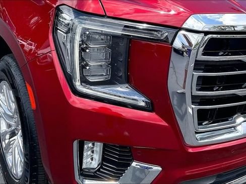 Used 2022 GMC Yukon SLT w/ SLT Premium Package AWD/4WD image 29