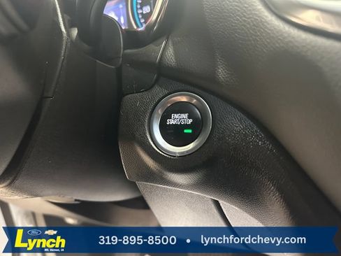 Used 2021 Chevrolet Equinox LT AWD/4WD image 15