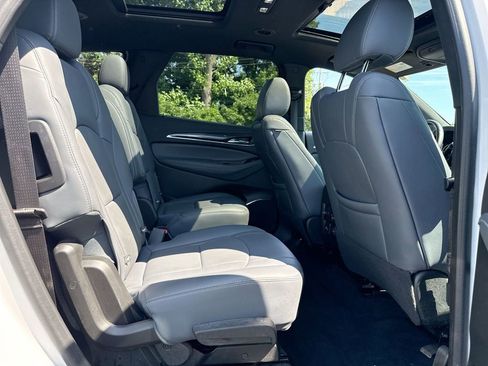 Used 2023 Buick Enclave Essence w/ Experience Buick Package image 24