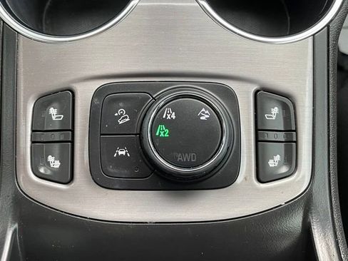 Used 2024 GMC Terrain AT4 AWD/4WD image 13