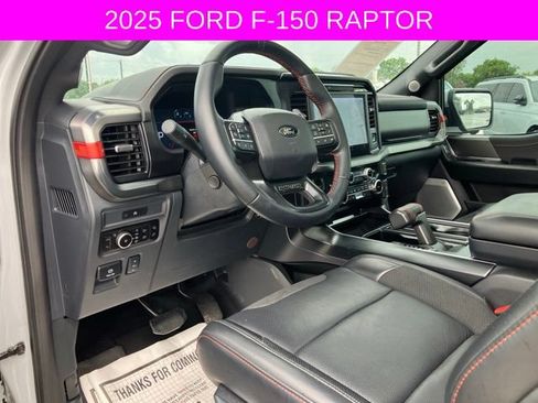 Used 2025 Ford F150 Raptor AWD/4WD image 31