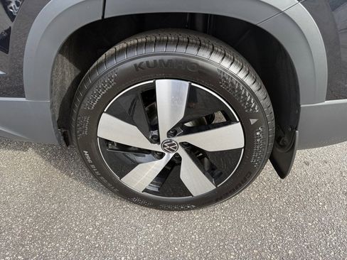 New 2026 Volkswagen Taos S image 22