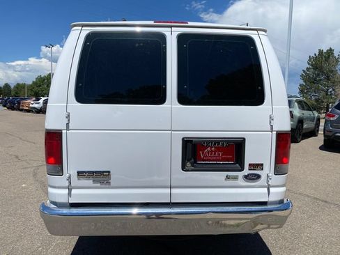 Used 2013 Ford E-350 and Econoline 350 XLT RWD image 4