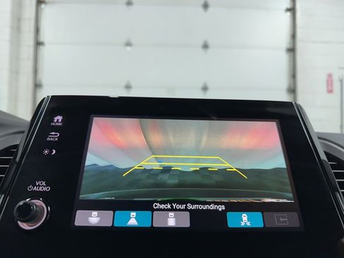 Used 2024 Honda Odyssey Touring image 26